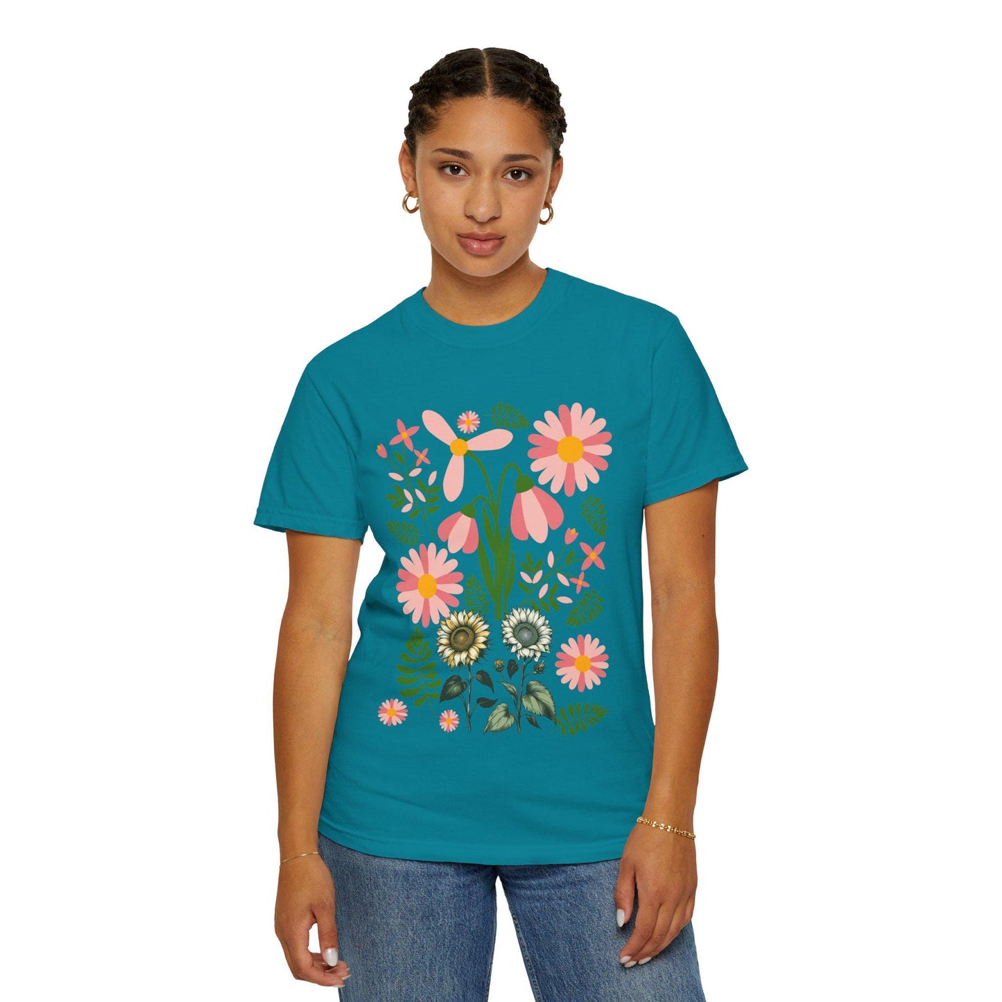 Boho Daisy Flower Tee Shirt, Boho Floral Garden, Comfort Colors Wildflower T-Shirt, Summer Style, Casual Tee, Trendy Flower Print Shirt