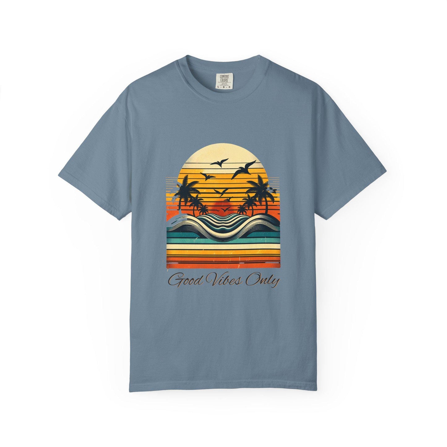 Sunshine Good Vibes Only Shirt, Summer Vibe Shirt, Everyday Comfort Colors, Only Good Vibes, Retro Sunset Rays Shirt, Weekend Style T-Shirt