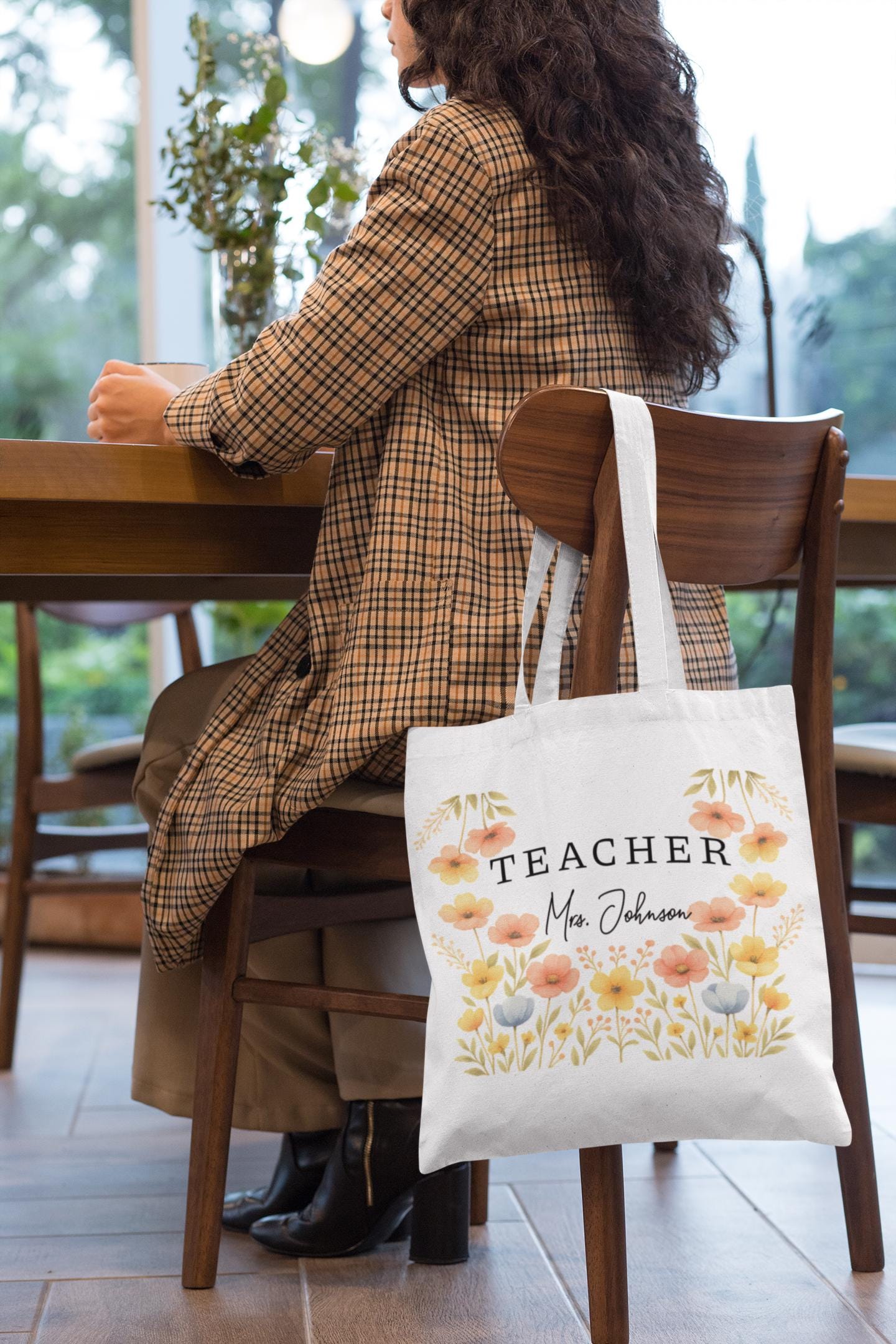 Personalized Teacher Name Tote Bag - Perfect Gift for Educators, Back to School, Classroom Essential, Teacher Appreciation, Eco-Friendly Bag