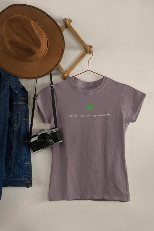 Fun Flirty Summer T-Shirt for Beach Days - Unisex, Everyday Wear, Summer Vibe, Fun Minimalist Shirt, Simple Design Flirty Top