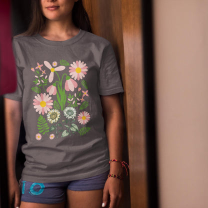 Boho Daisy Flower Tee Shirt, Boho Floral Garden, Comfort Colors Wildflower T-Shirt, Summer Style, Casual Tee, Trendy Flower Print Shirt